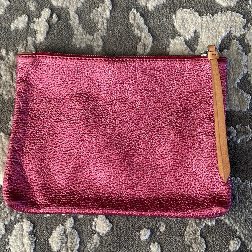 Banana Republic Pink Metallic Leather Zipper Clutch New